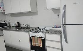 Departamento Céntrico amplió- Amueblado - PB SIN WIFI